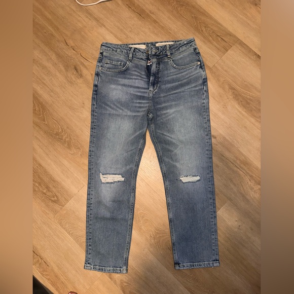 Pilcro Blue Ankle Cropped Jeans - Picture 2 of 3